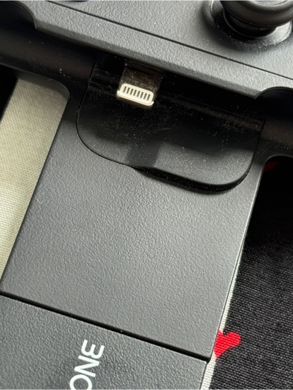 Untested Mobile Gaming Controller - Picture 5 of 5